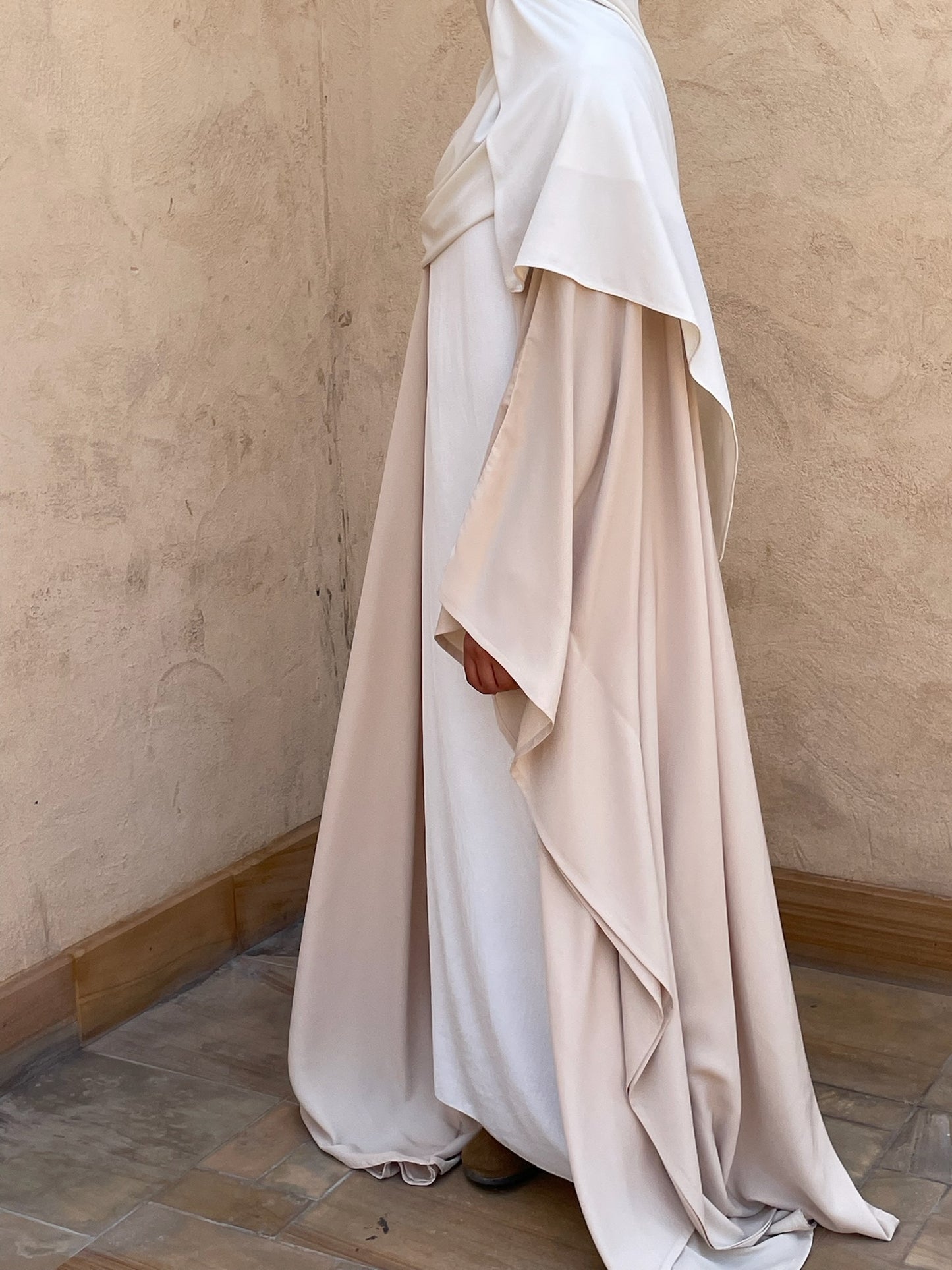 Abaya Nidha beige